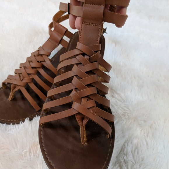 American Eagle Outfitters Shoes - AE gladiator sandals